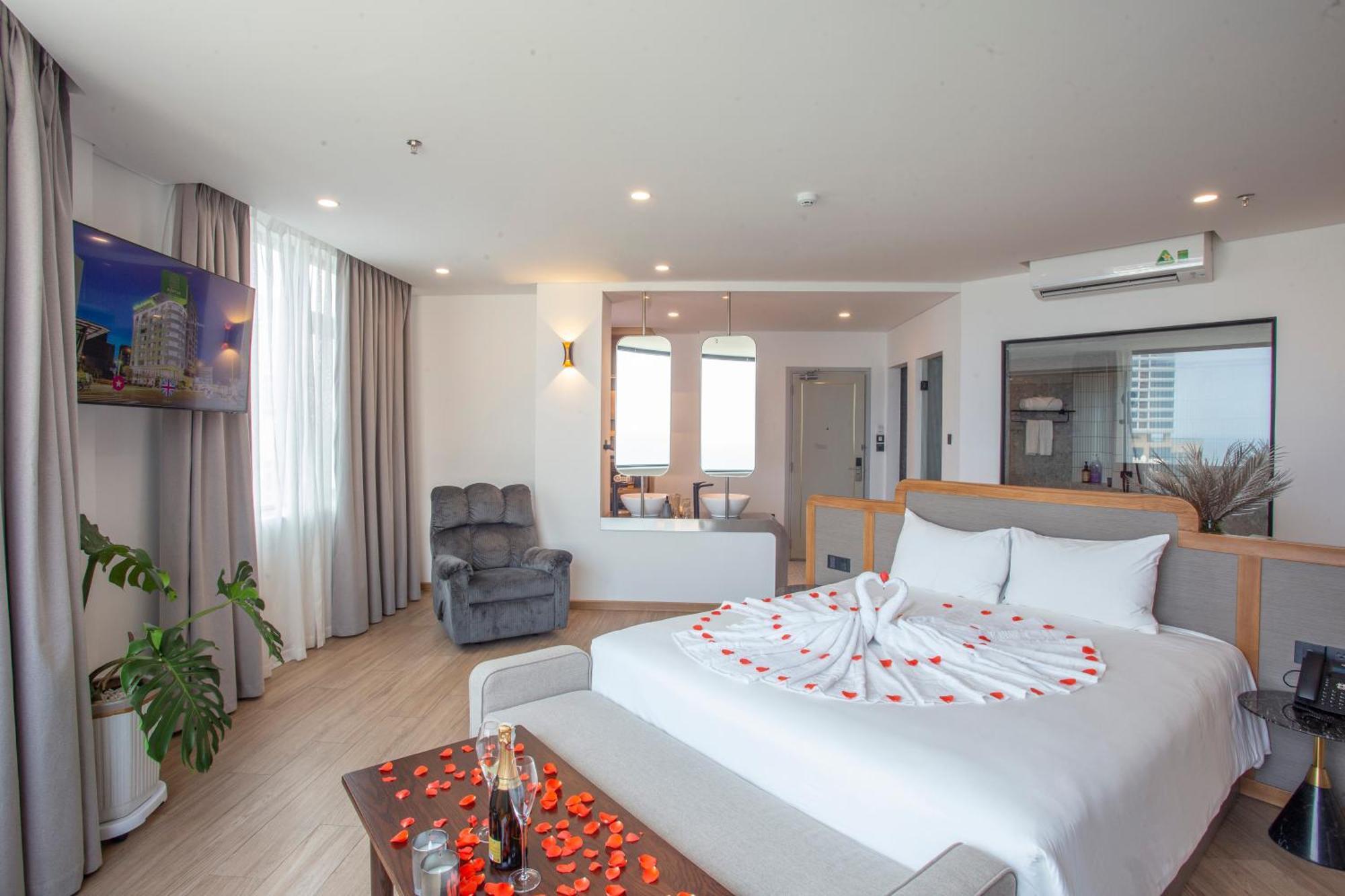 Pama Boutique Hotel & Bistro Da Nang Esterno foto
